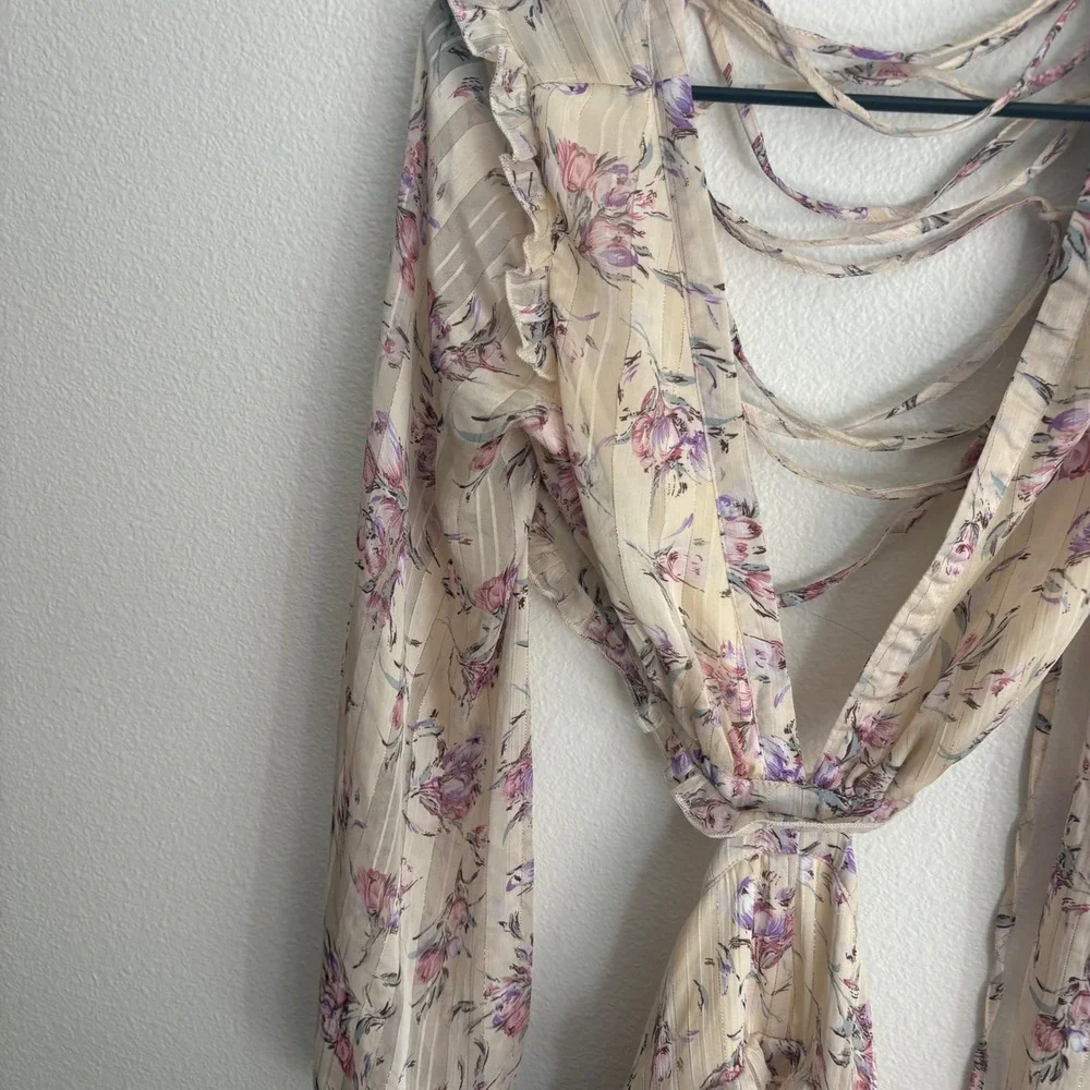 Luxxel Floral Cutout Romper Cream Pink Purple Metallic Ruffle Small LR7033 - Picture 5 of 10
